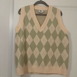 Princess Polly Sage Green Argyle Knit Sweater Vest Size Large/Extra Large